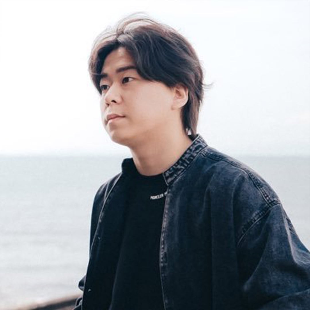 初任給7万円から2人の営業で月2,000万円の契約が取れるように